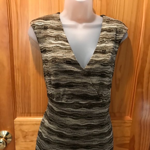 Dressbarn Dress - Picture 3 of 8